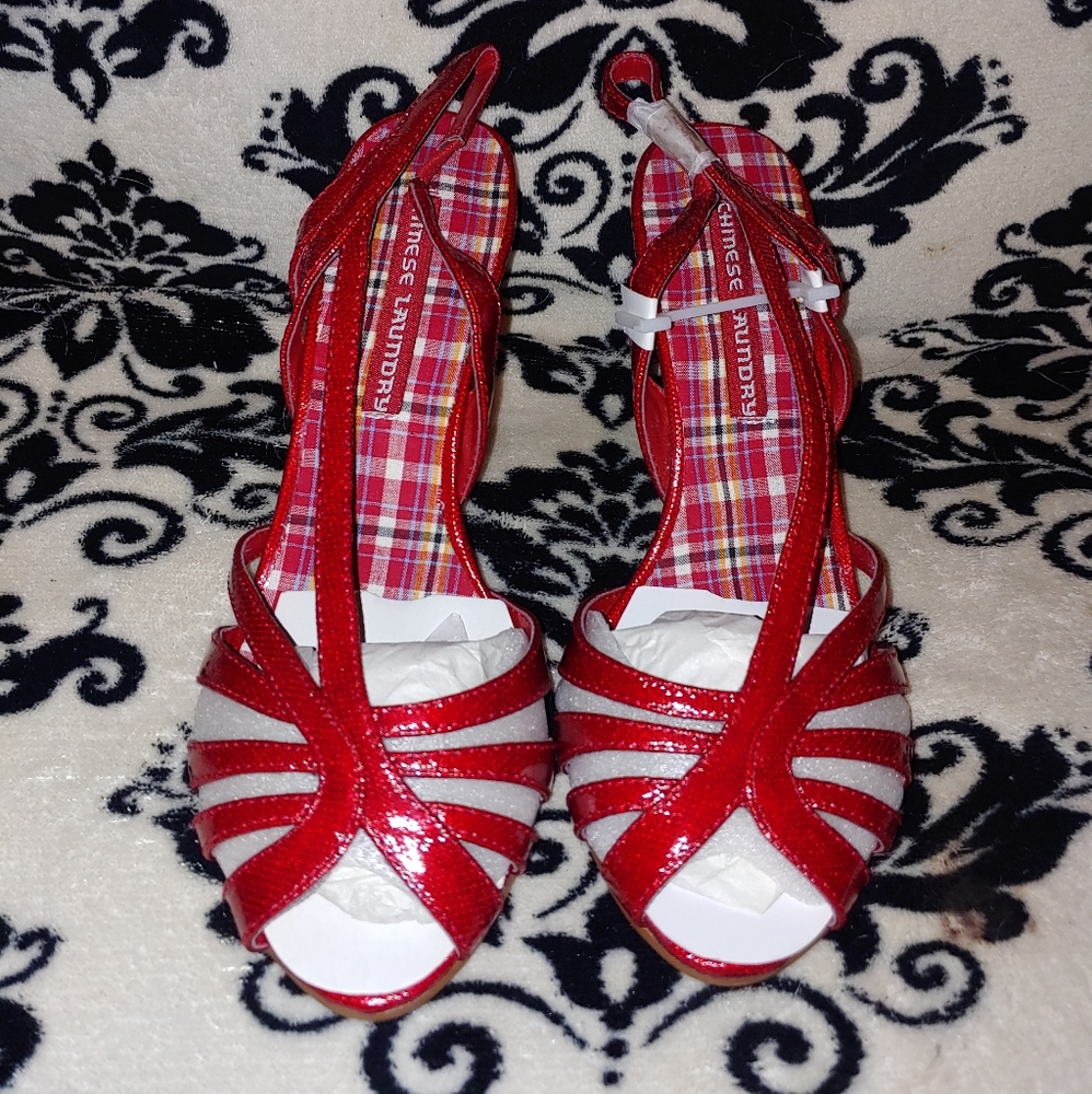 💚 Red Chinese laundry heels